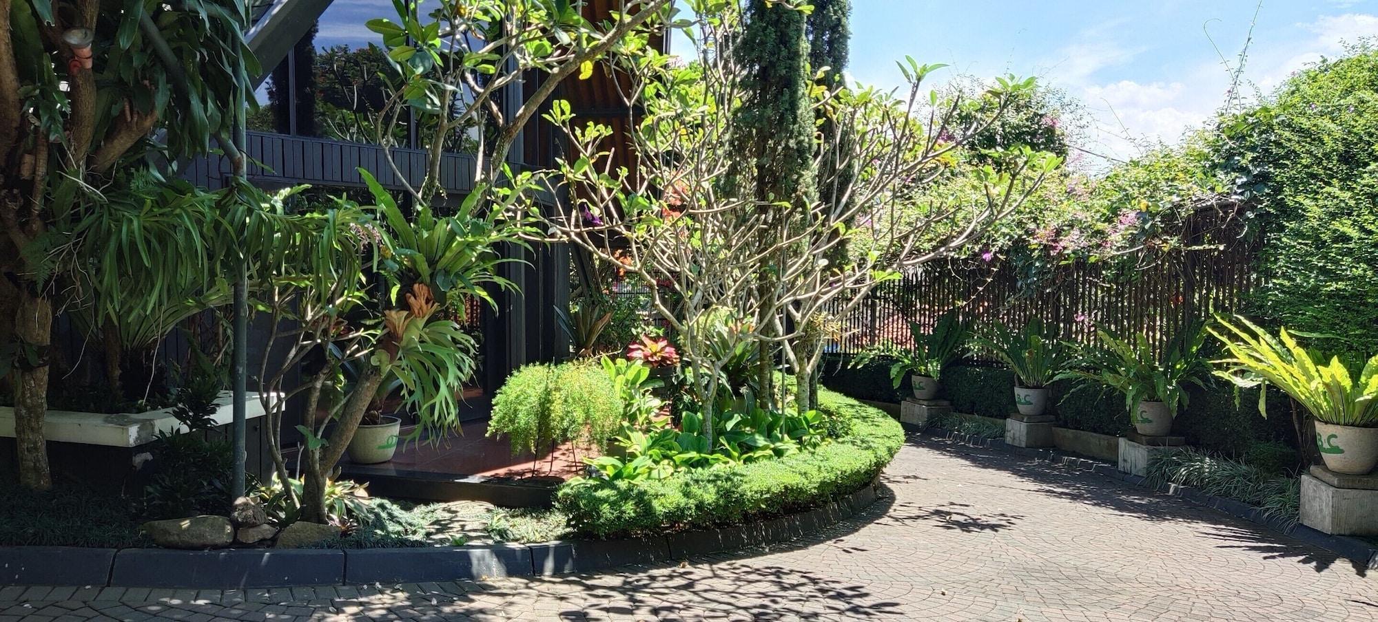 Wisma tamu Obc