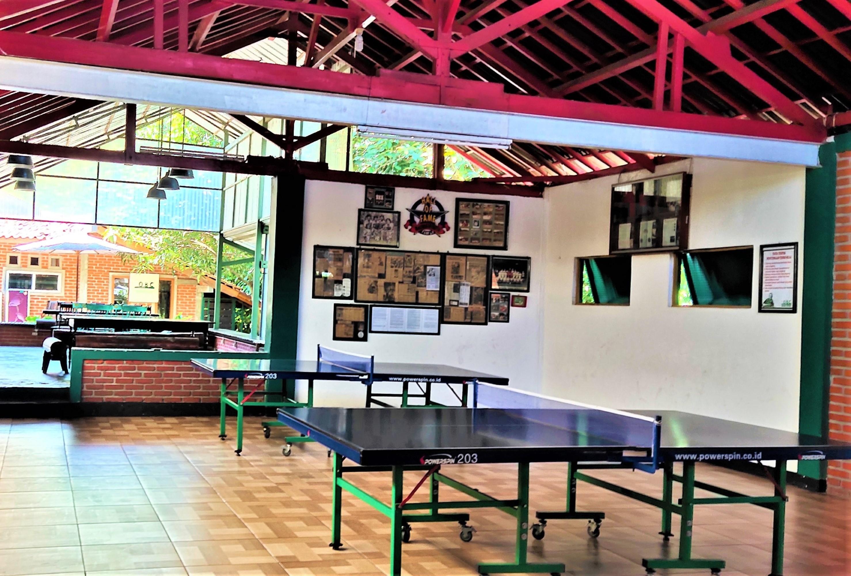 Obc Wisma tamu 2*